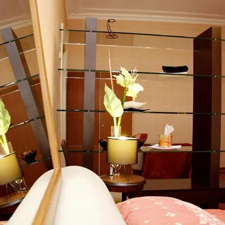 Two-bedroom Nezavisimosti 33 Apartment Minsk